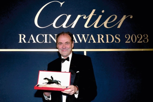 جوائز كارتييه : ايس إمباكت حصان العام ومستهدف يتوّج ببطولة الخيول الأكبر سنّاً
